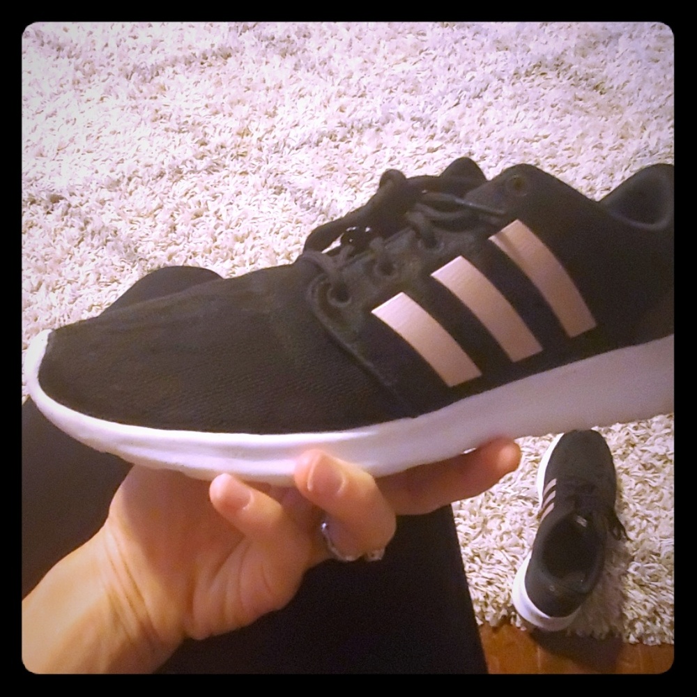 Addidas Cloudfoam Size8